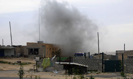 Pro-Gaddafi forces attack town of Brega
