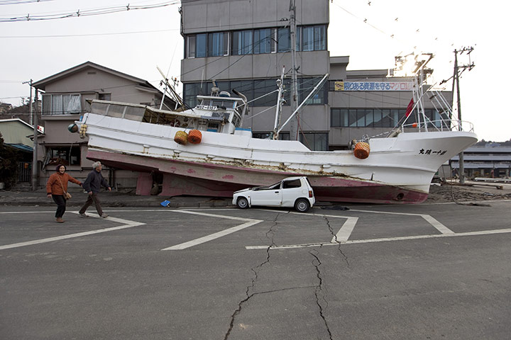 Dan Chung in Japan: A fishing boat on the waterfront of Kesennuma
