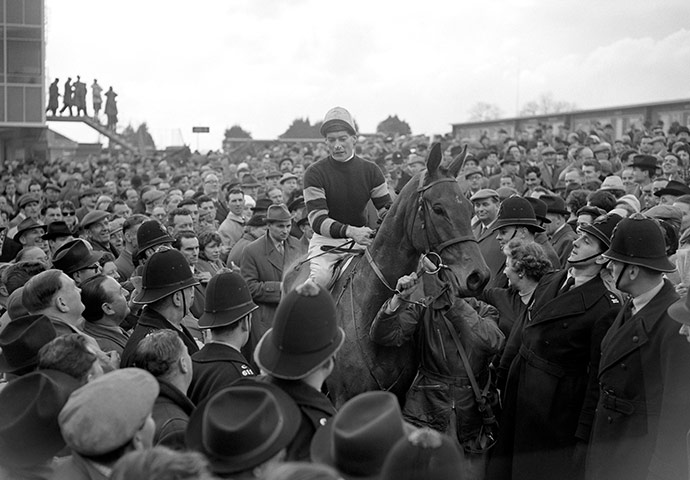 Cheltenham Retrospective: Horse Racing - Gold Cup - Cheltenham