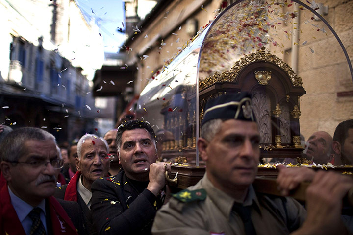 24 hours: Jerusalem: The casket with the relics of Saint Therese of Lisieux 