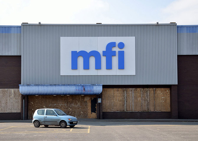 Guardian Camera Club: Eion Begley participates in the recession photography assignment