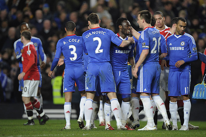 Chelsea v Man United: Chelsea players celebrate after their victory over Manchester United