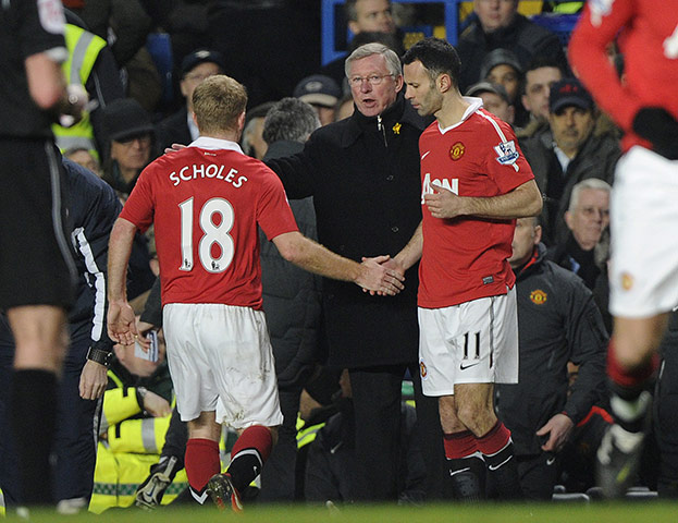 Chelsea v Man United: Ryan Giggs makes his 606th appearance, equallying Bobby Charlton's record