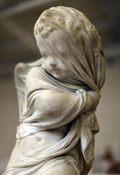 Soumaya Museum Mexico: Italian sculptor Antonio Rossetti's Amore Secreto 