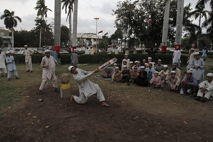 24 hours: Religious students play cricket in Karachi, Pakistan
