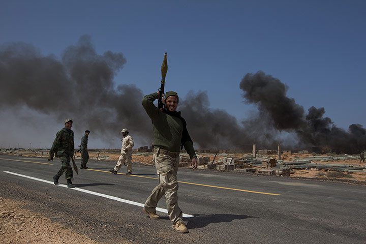 sean smith in libya: rebel forces advance through Wadi Harawa, Libya