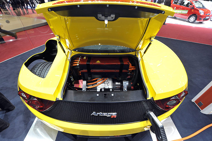 the book bus:  The new concept car Sport Electric Artega SE