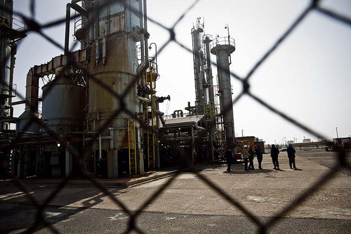 Business Week: Oil initially rose this week amid more unrest in Libya