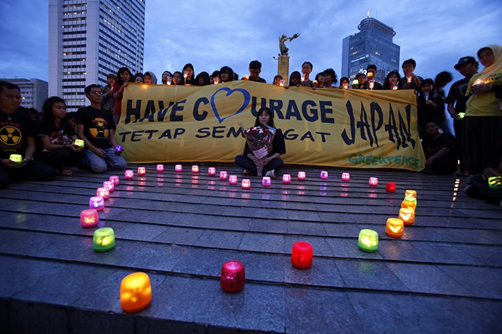 Japan Nuclear crisis: Fukushima nuclear accident :  Greenpeace vigil in Jakarta