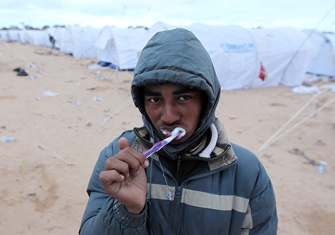 Libyan Unrest: Bangladeshi flee Libya