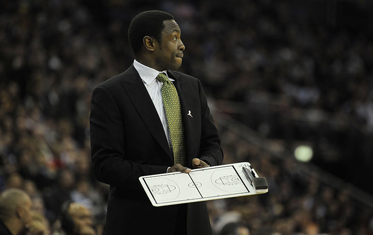 NBA: Nets head coach Avery Johnson prepares for a time-out 