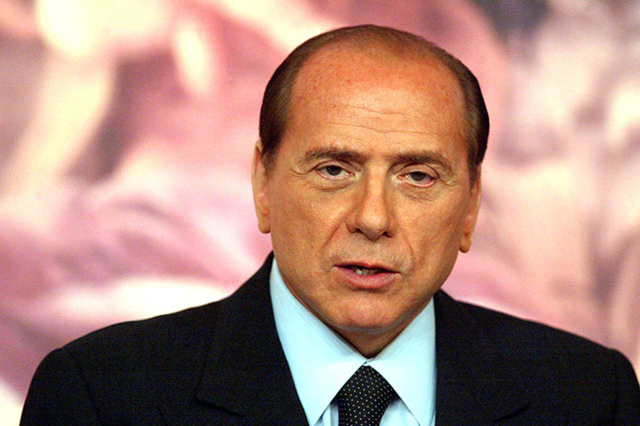 Berlusconi Surgery: Silvio Berlusconi in 2004