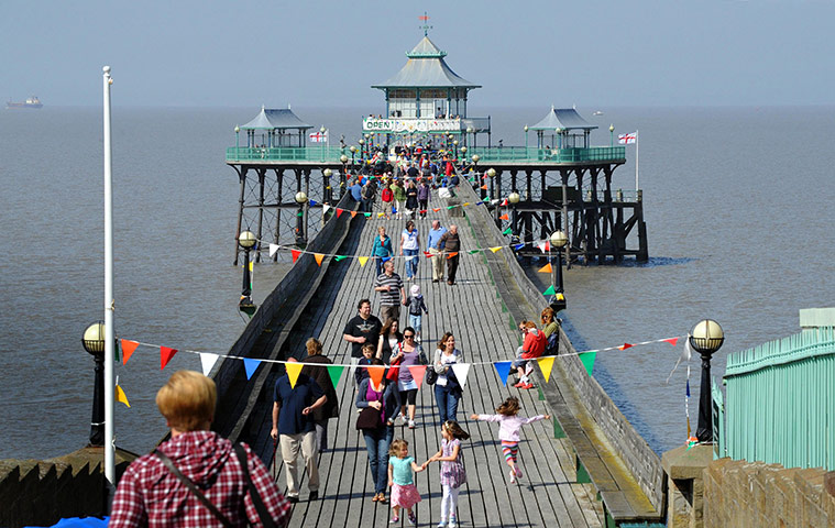 UK weather: Victorian Pier at Clevedon, Somerset