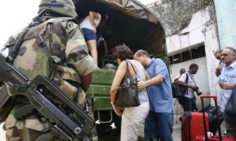 French troops evacuate French nationals from Abidjan