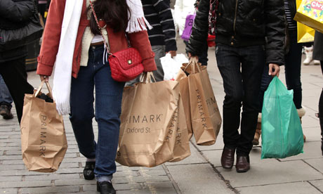 Retail group reports slump in sales