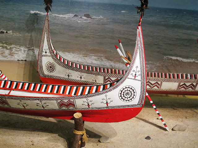 Diane von Furstenberg: painted boats