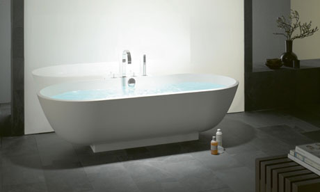 A Burg Crono 2.0 mineral-cast bathtub