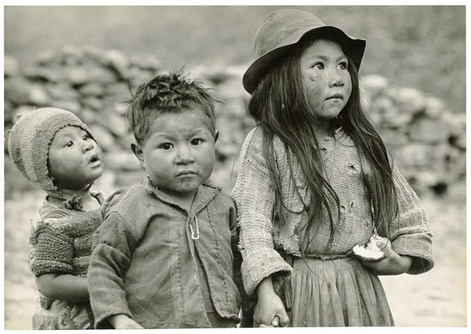 John G. Morris auction: South American Children, c.1962