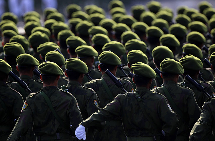 24 hours: Havana, Cuba: Cuban special forces carry assault rifles
