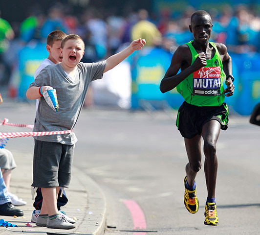 marathon2: Kenya's Mutai runs