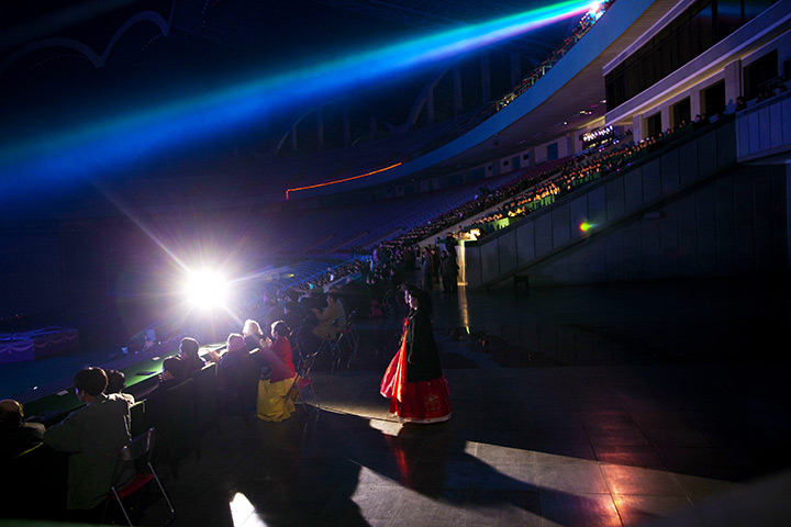 24 hours in pictures: A show by the David Copperfield of North Korea 