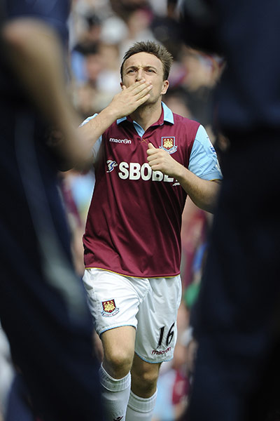 West Ham v Man Utd: Mark Noble celebrates after scoring his second penalty