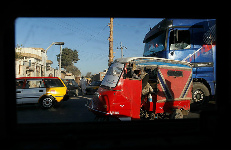 Life in Pictures: Award winning photo journalist Chris Hondros dies in Libya