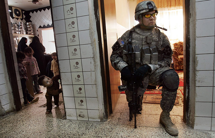 Life in Pictures: Award winning photo journalist Chris Hondros dies in Libya