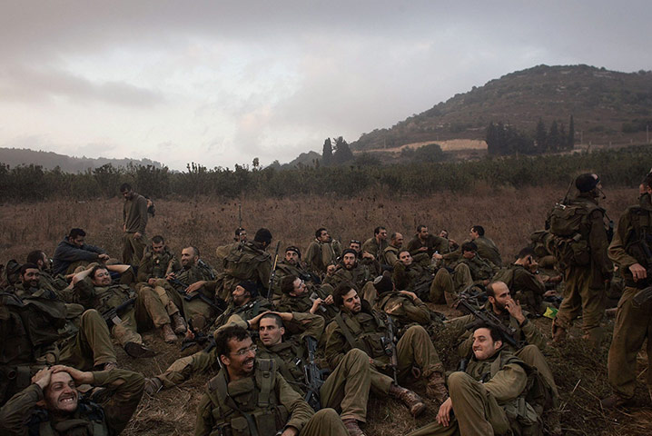 Life in Pictures: Award winning photo journalist Chris Hondros dies in Libya