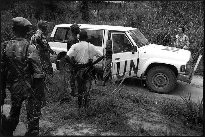 Life in Pictures: Award winning photo journalist Tim Hetherington dies in Libya