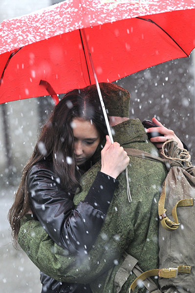 24 hours in pictures: A new army conscript in Russia