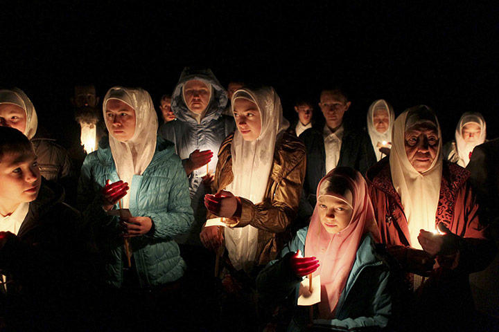 24 hours in pictures: Easter service at a church in Russia