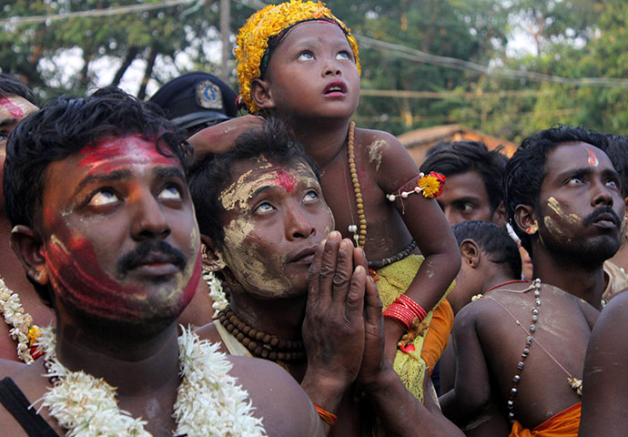 24 hours in pictures: Hindu worshippers in Burma