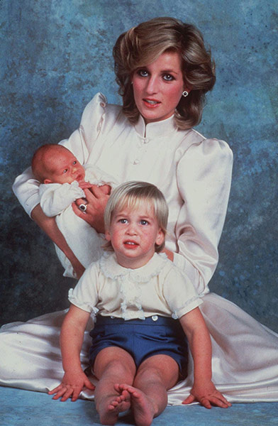 Prince William's life : Prince William's life in pictures