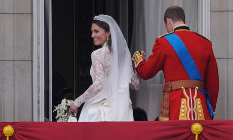 prince william and kate middleton. Kate Middleton looks back to the crowd after her kiss with Prince William at Buckingham Palace. Photograph: Tom Jenkins. 7.00am: The rehearsals are over,