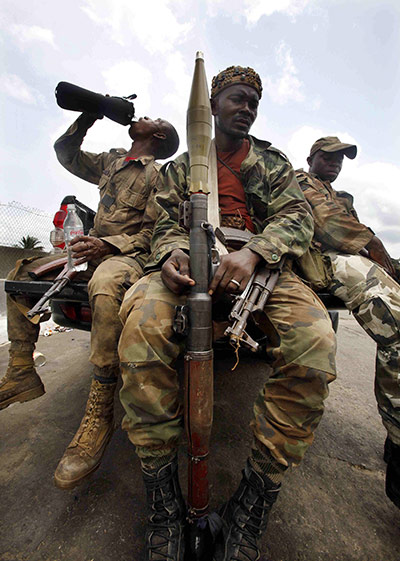 Ivory Coast Abidjan: Forces loyal to Alassane Ouattara prepare to head to the frontline
