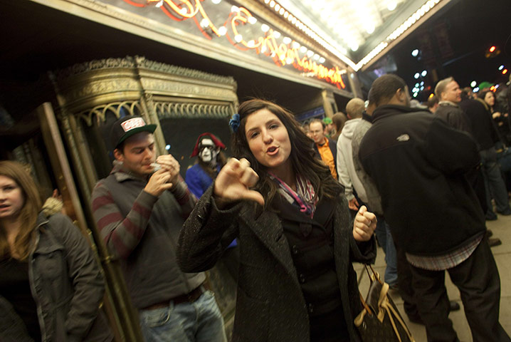 Charlie Sheen's show: A patron of Charlie Sheen's show at the Fox Theatre shows her displeasure