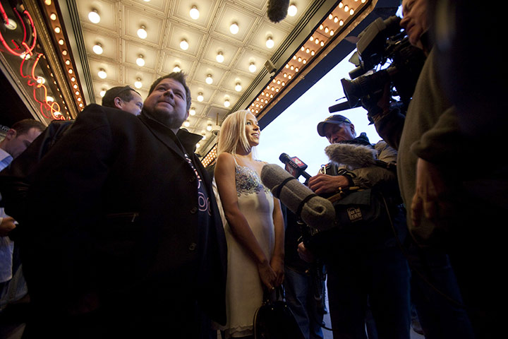 Charlie Sheen's show: Kacey Jordan (C), a porn star who partied with Charlie Sheen