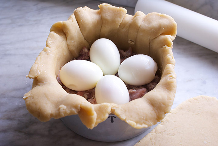 How to cook gala pie: How to cook gala pie 12