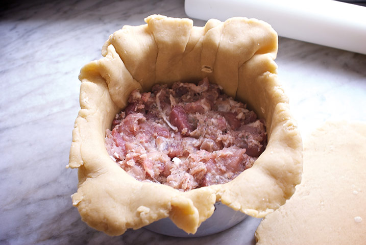 How to cook gala pie: How to cook gala pie 11