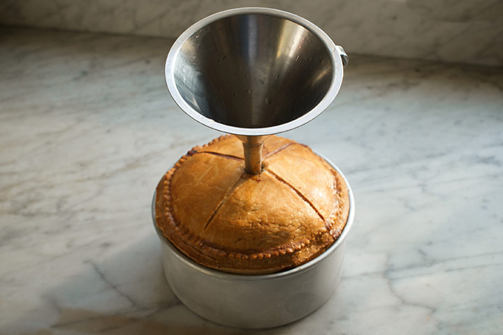 How to cook gala pie: How to cook gala pie 16