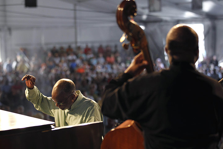 24 hours: New Orleans, Louisiana, USA: Jazz pianist Ahmad Jamal performs