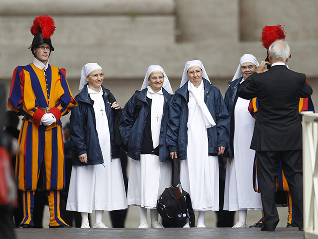 Beatification: French nun Sister Marie Simon-Pierre Normand arrives