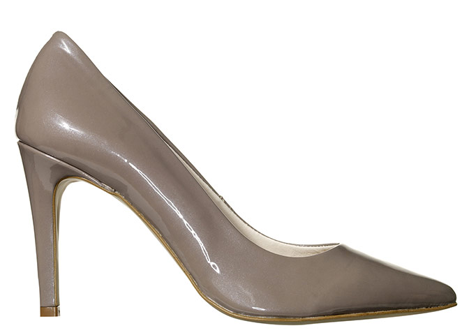 High heels: Reiss court shoe