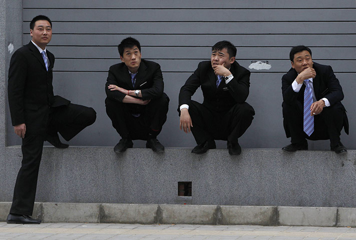 From the Agencies: White collar workers take a break
