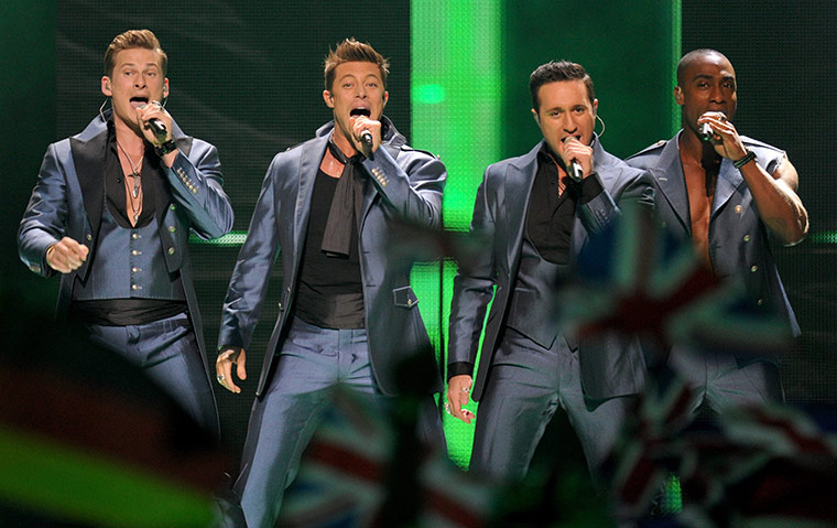 Eurovision finals: Blue representing the United Kingdom perform