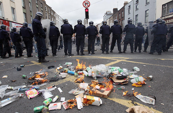 Queen in Ireland : Queen in Ireland 