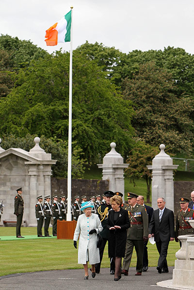Queen in Ireland: Queen Elizabeth II's Historic Visit To Ireland - Day Two