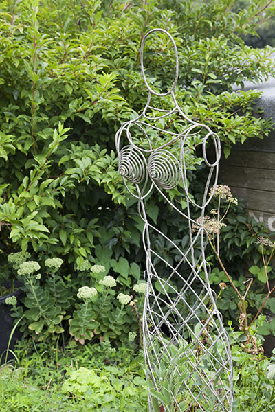 Gardens: Plot art: Gardens: Plot art5