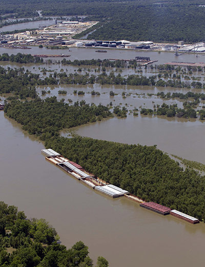 Mississippi floods: Barges sit parked on the Mississippi river near Vicksburg